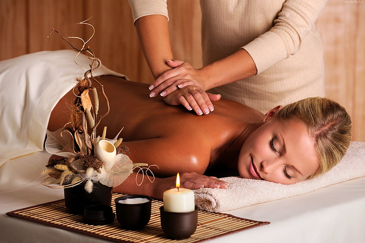 Unwind with a Relaxing Swedish Massage in Edmonton