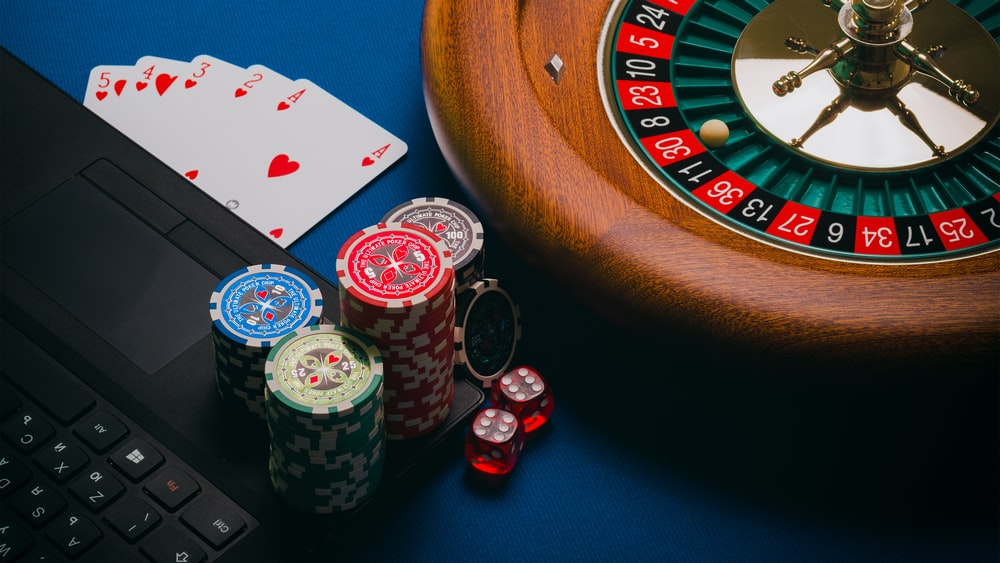 Want to gamble? Check out Sbobet Mobile Web, Daftar Bola88 and situs poker